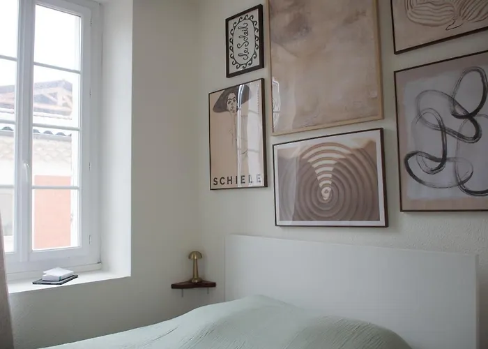 Ecrin Design Et Vegetal Centre Apartman